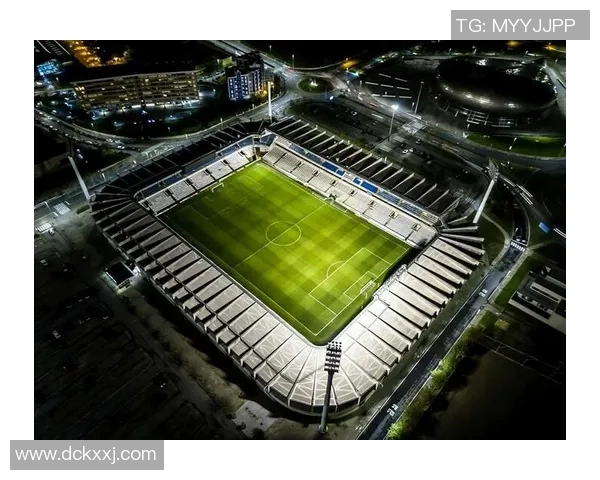 足球星潮引领全球潮流运动新时代 从绿茵场到社交媒体的风靡传奇